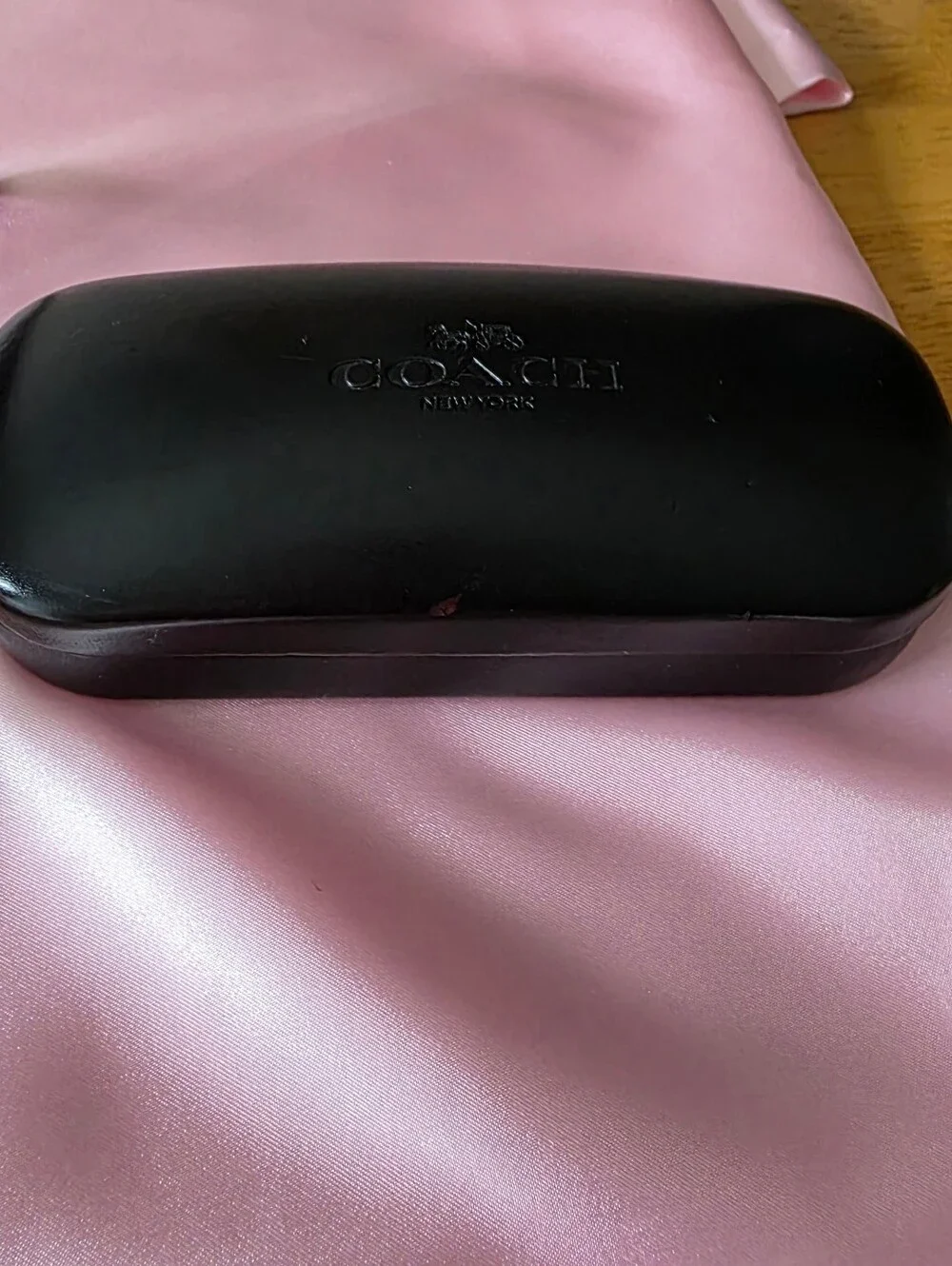 Coach  Oxblood ( 55203B)  HC8240 L1028 52-21 Sunglasses With Case